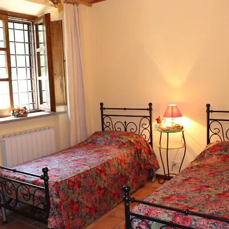 Sigliano Sleeps 4 Pool Wifi T763177 San Litardo