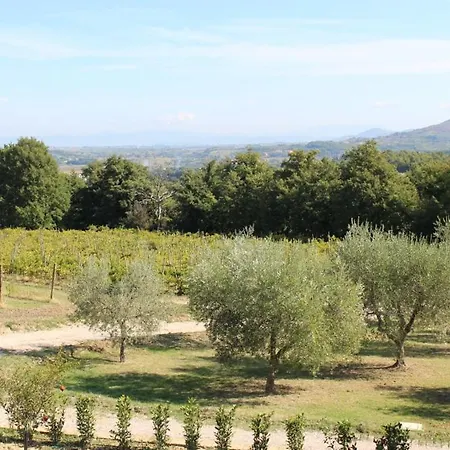 Sigliano Sleeps 4 Pool Wifi T763177 *