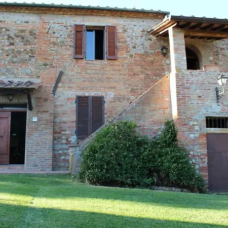 Sigliano Sleeps 4 Pool Wifi T763177 * San Litardo