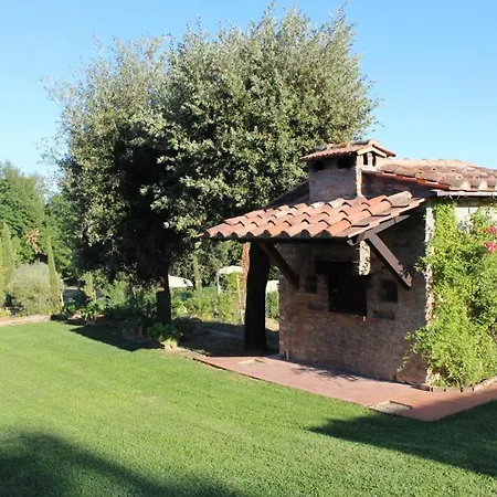 شقة Sigliano Sleeps 4 Pool Wifi T763177 San Litardo