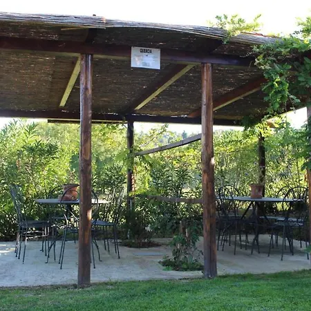 Sigliano Sleeps 4 Pool Wifi T763177 * San Litardo